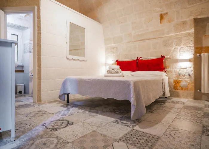 Le Volte Di San Leonardo Guest house Monopoli